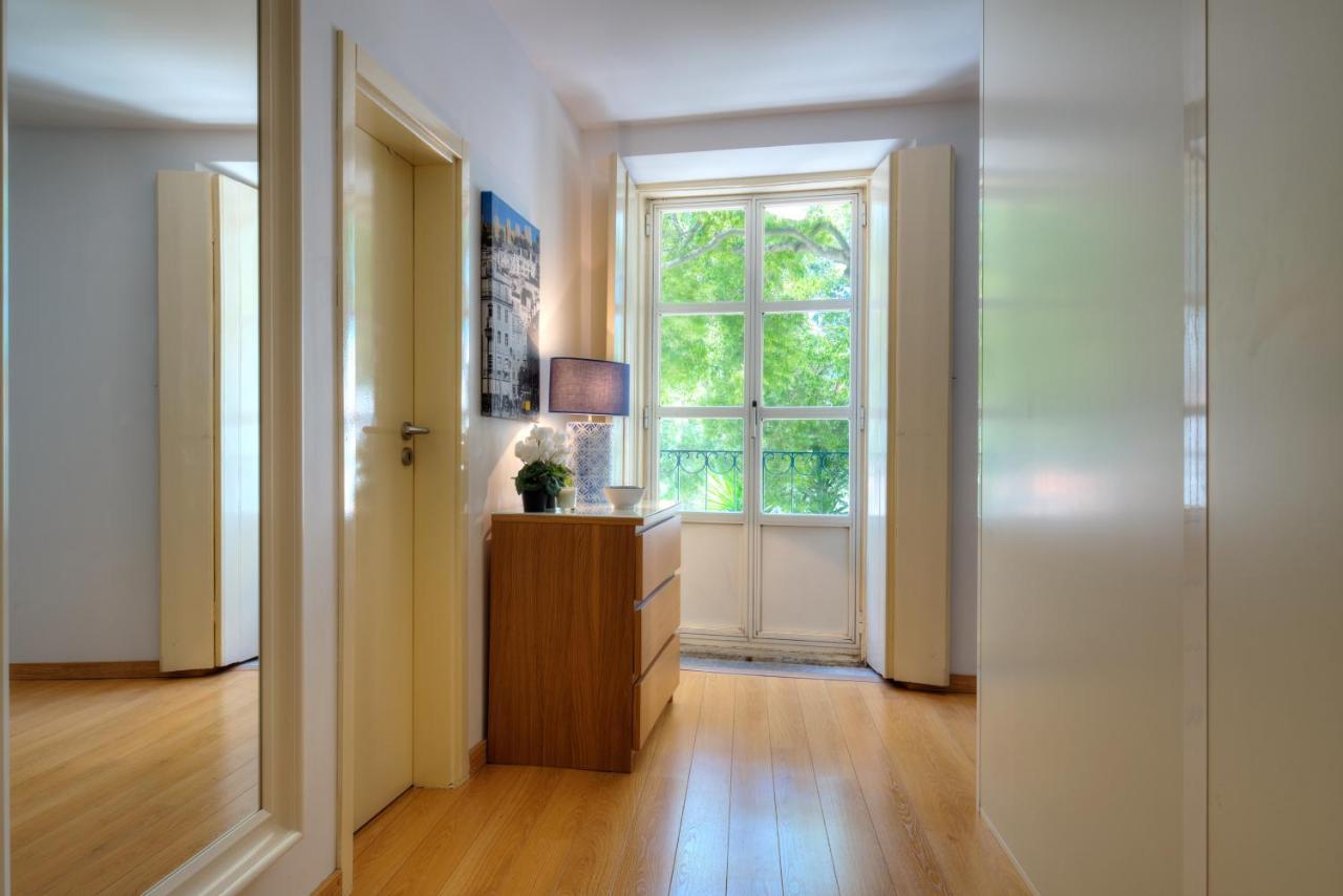 Ferienwohnung Sunny & Quiet In Historic Center Lissabon Exterior foto